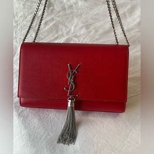 YSL BAG MONOGRAM SL GRAIN DE POUDRE TECHNO SL ROUGE EROS